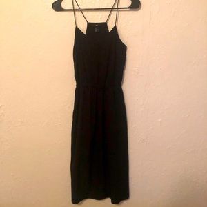 H&M black dress with pockets xs